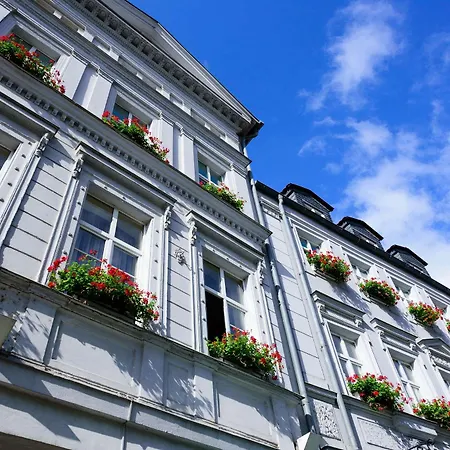 Askania & Brauhaus Hotel 3*