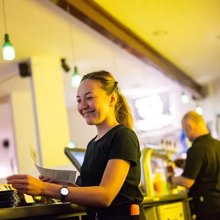 Askania & Brauhaus 3*