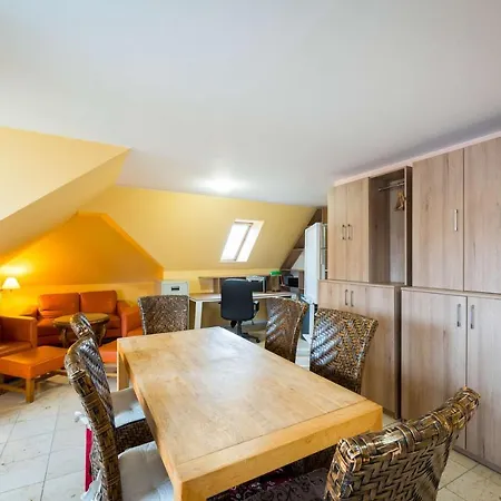 Askania & Brauhaus 3*