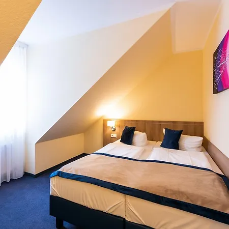 Askania & Brauhaus 3*