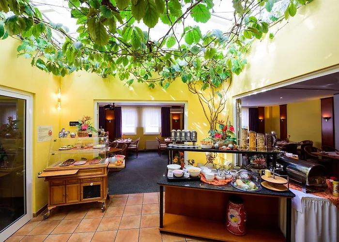 Askania & Brauhaus 3*